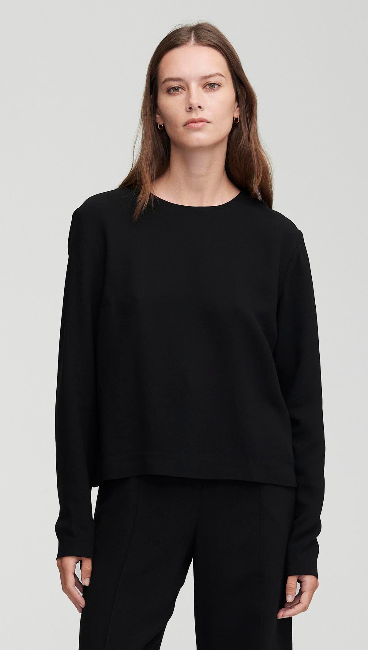 Longsleeve Crepe Top in Viscose Wool | Black