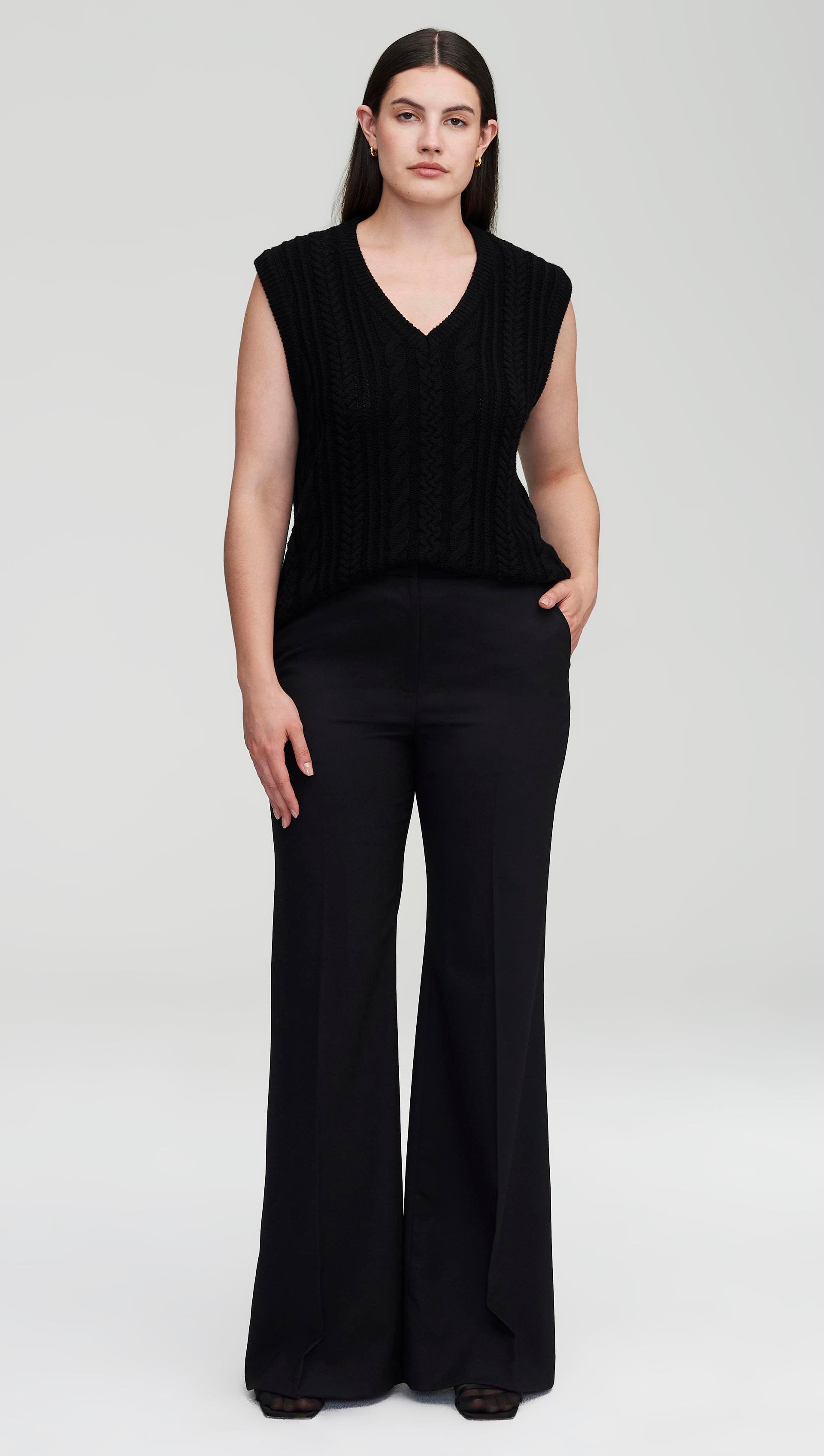 Cable Boyfriend Vest in Merino Wool | Black