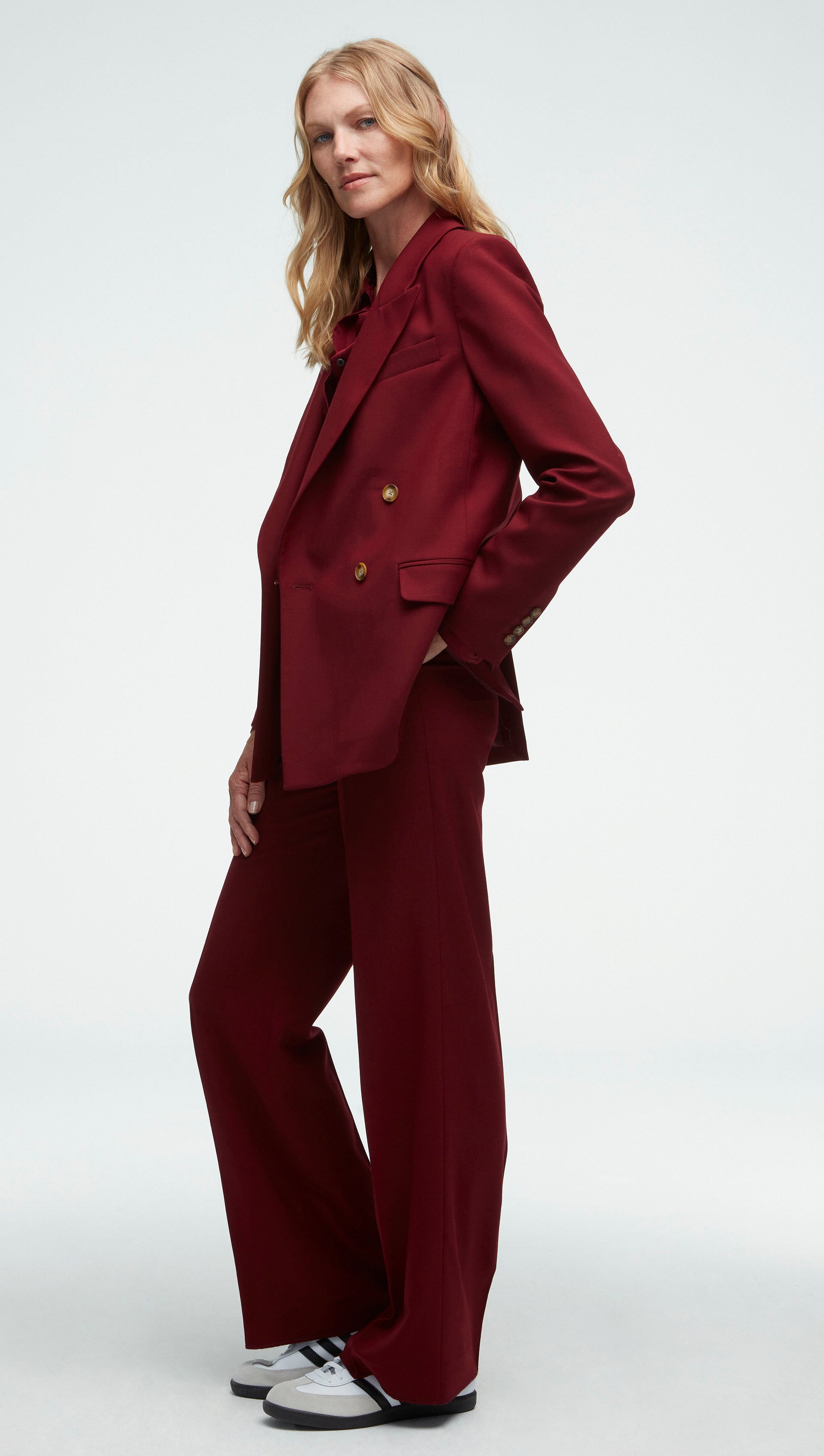 Peak Lapel Blazer in Seasonless Wool | Merlot